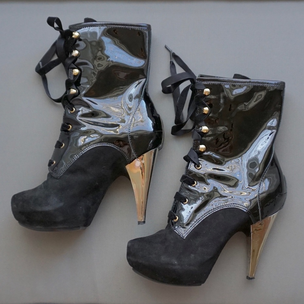 D2 D Squared killer heel lace up boots !!